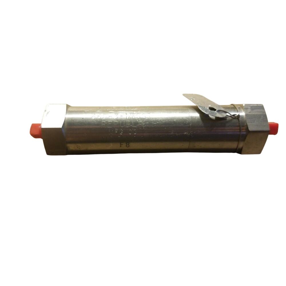 Teledyne Republic Manuf. RM 1/8" Hydraulic Valve 665-3-1/8SST Parker